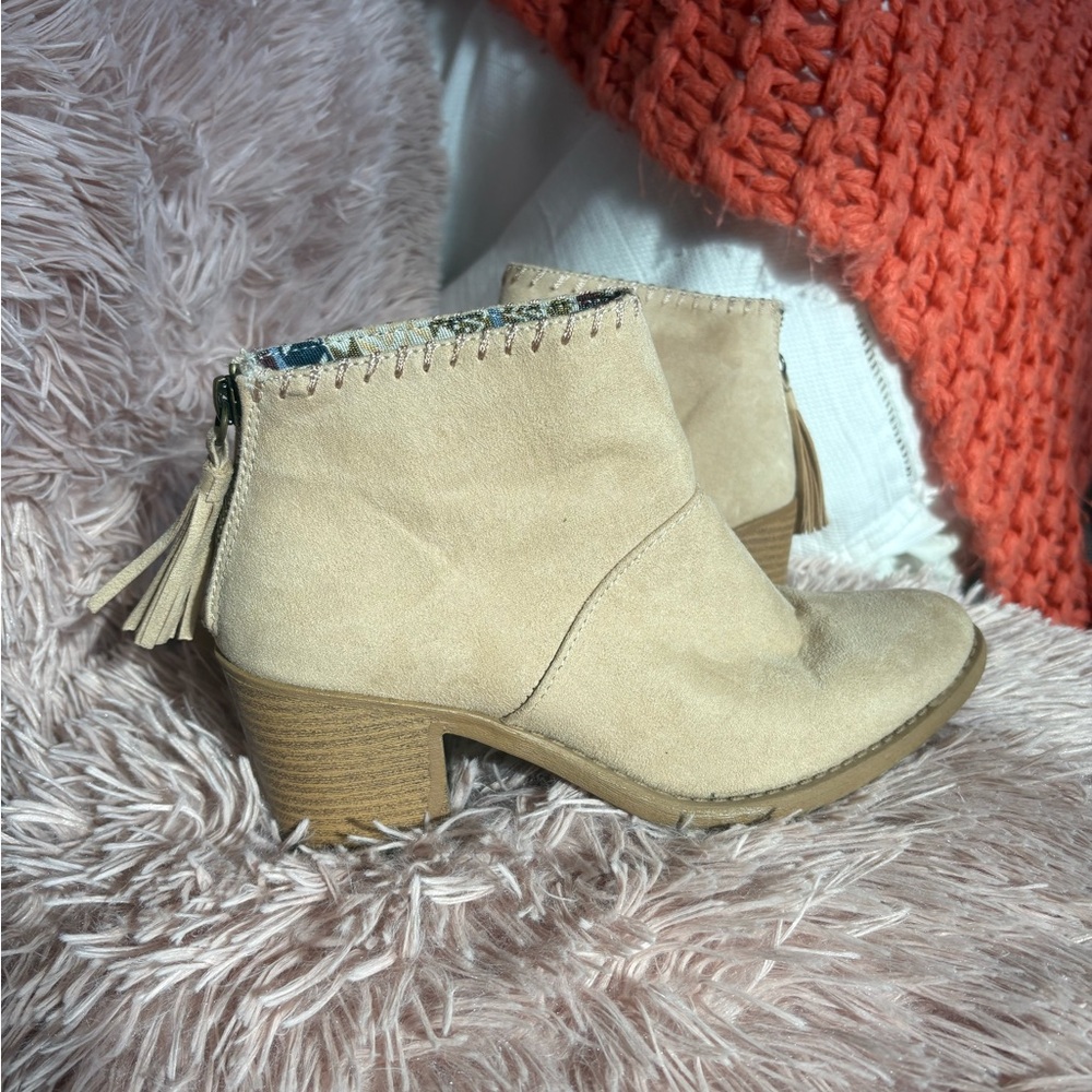 Women's Tan Ankle Boots
